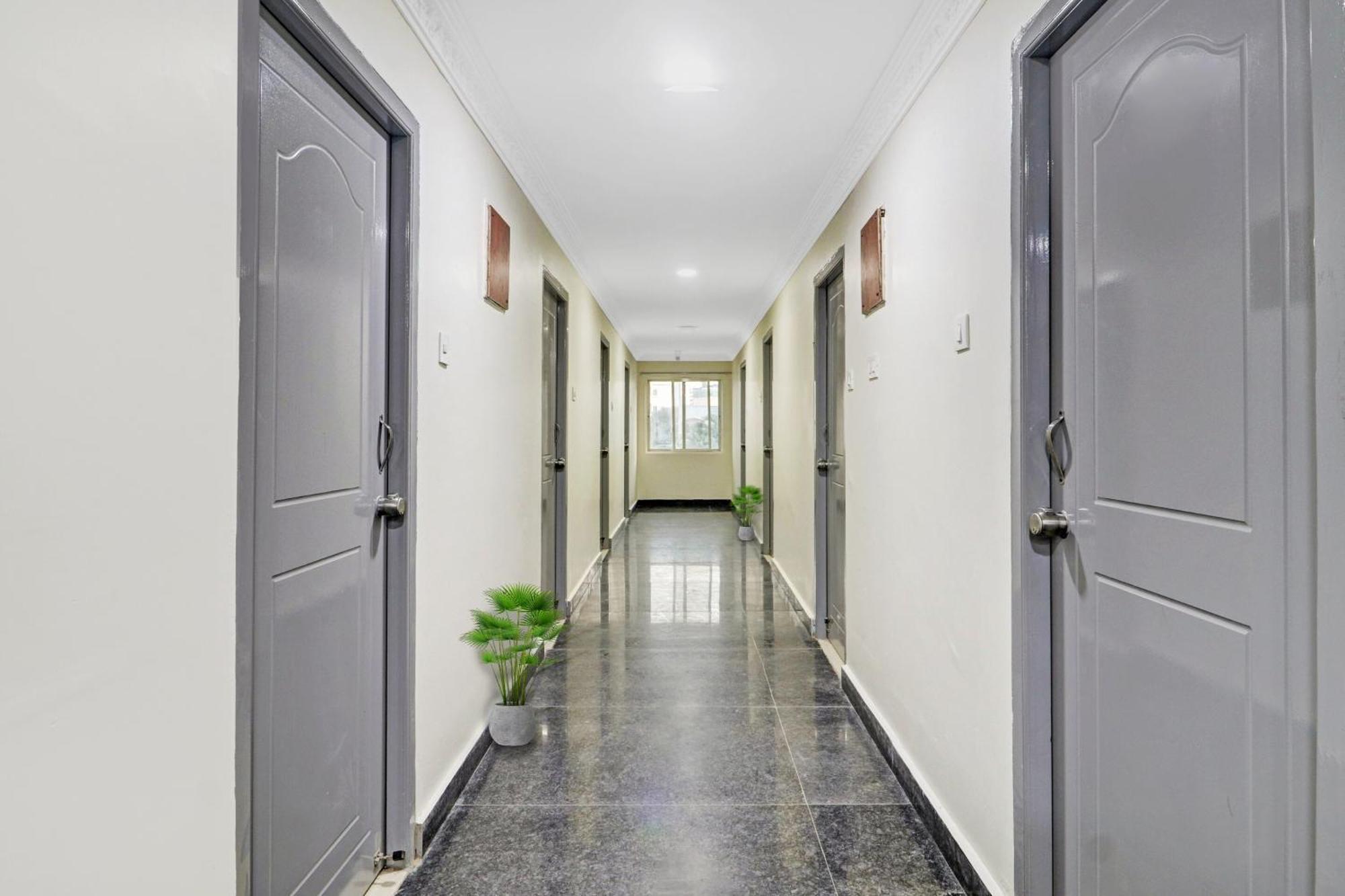 Super Collection O Sahasra Nearkondapur Hotel ไฮเดอราบัด ภายนอก รูปภาพ